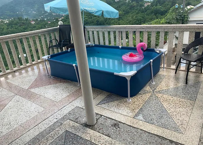 Tamazis Guest House